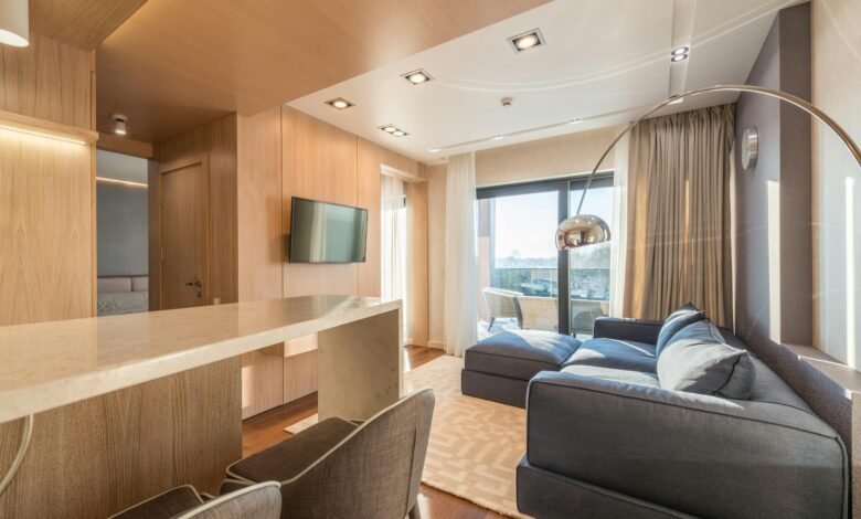 penthouse hub